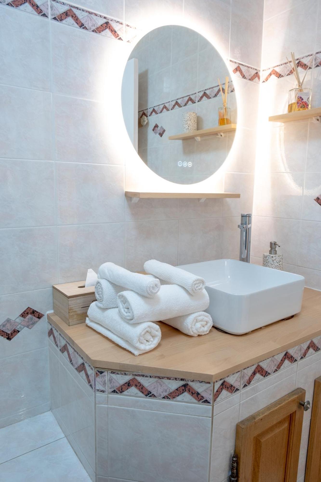 Apartament 3 Pieces Au Coeur Du Cros De Cagnes Zewnętrze zdjęcie